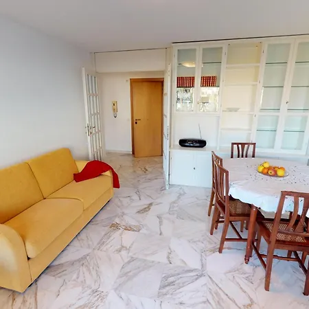 아파트 Spacieux 2p Avec Terrasse, Garage Et Wifi A - Fr-1-196-268 멍똥