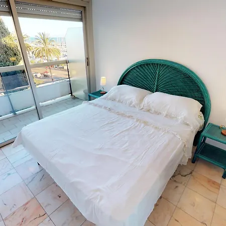 Grand 2p Avec Terrasse, Aperçu Et Garage Privé – Garavan - Fr-1-196-268 Menton
